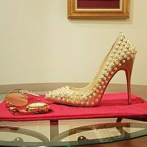 Womens Christian Louboutin Louis Flat Veau Velours